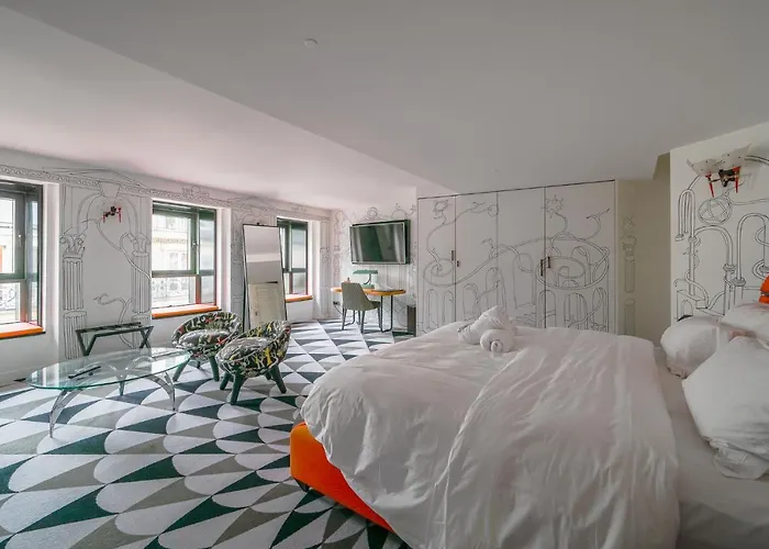 Magic In Saint Germain Des Pres Paris